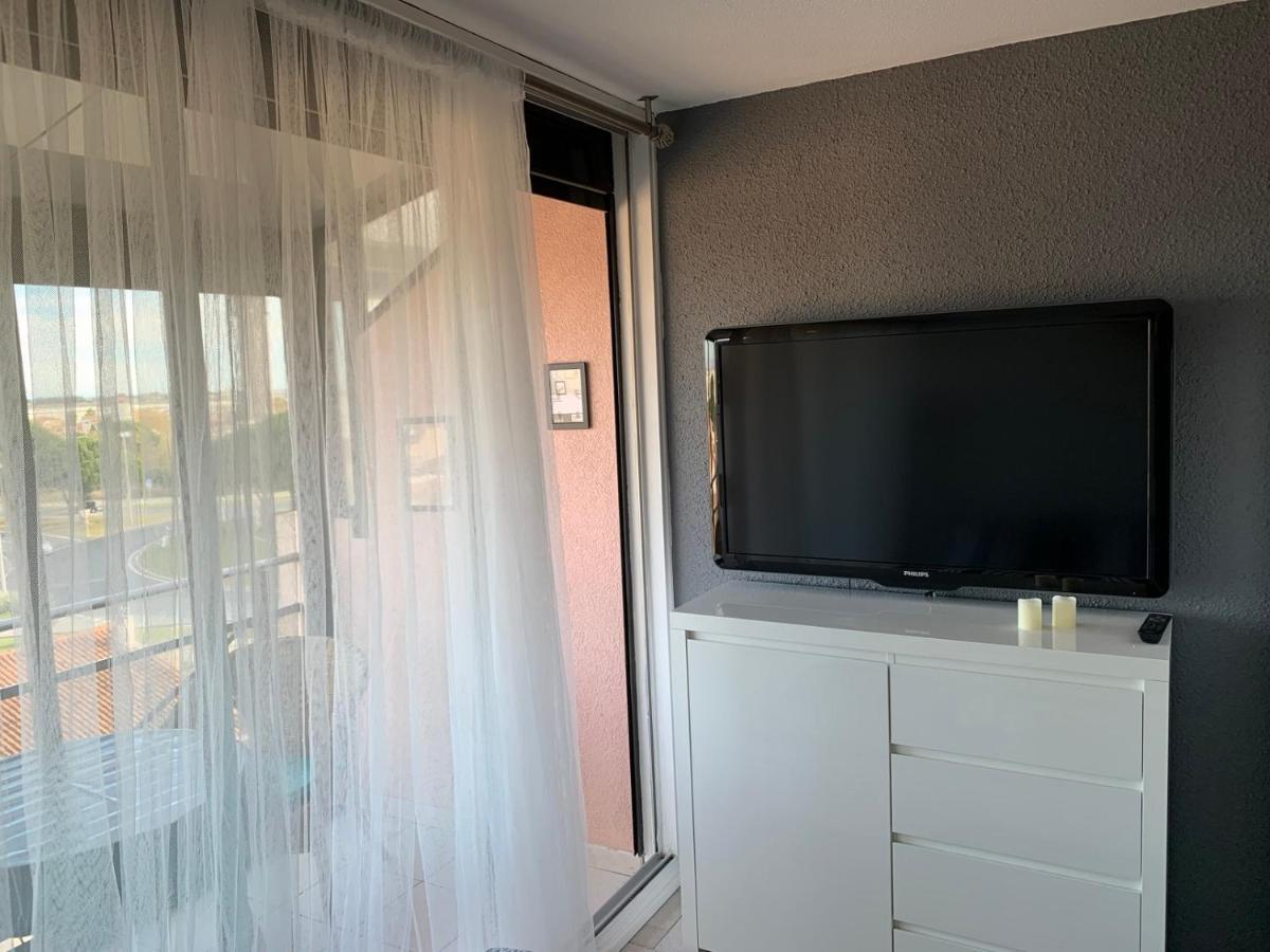 Appartement Studio climatisé à 5 minutes de la plage à Le Grau-du-Roi Extérieur photo