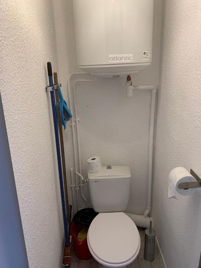 Appartement Studio climatisé à 5 minutes de la plage à Le Grau-du-Roi Extérieur photo